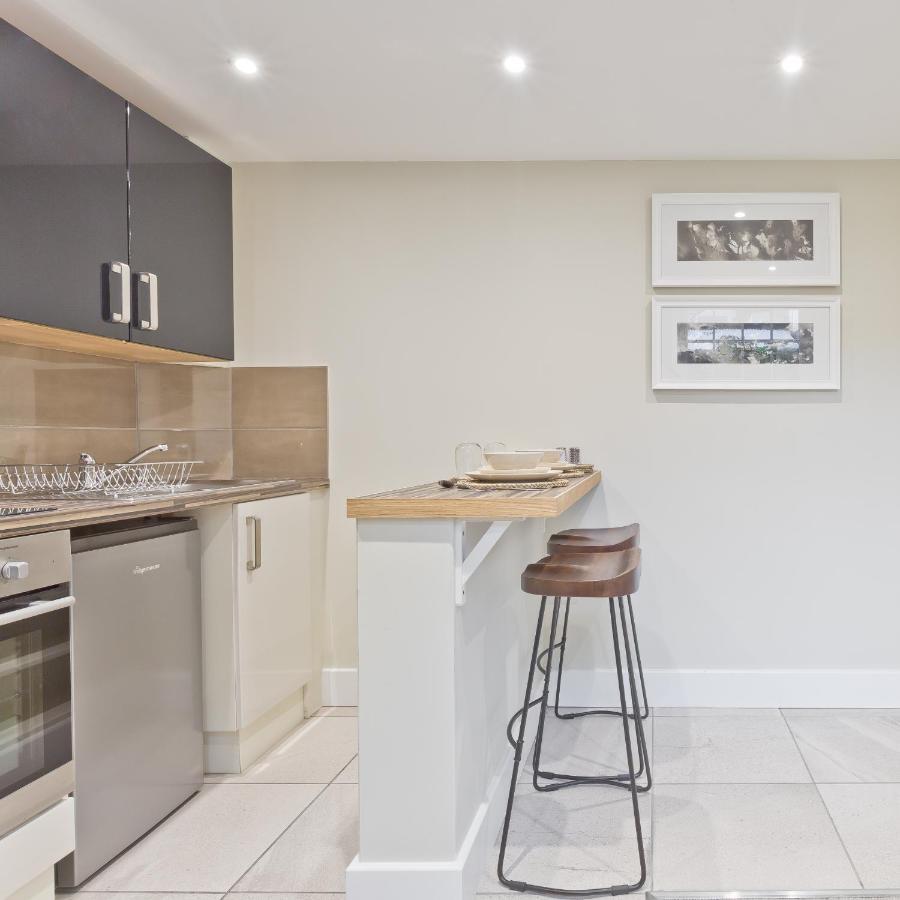 Sandgate Chapel - Self Check In Apartments Penrith Bagian luar foto