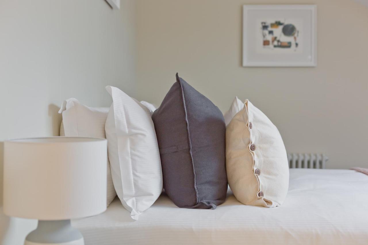 Sandgate Chapel - Self Check In Apartments Penrith Bagian luar foto